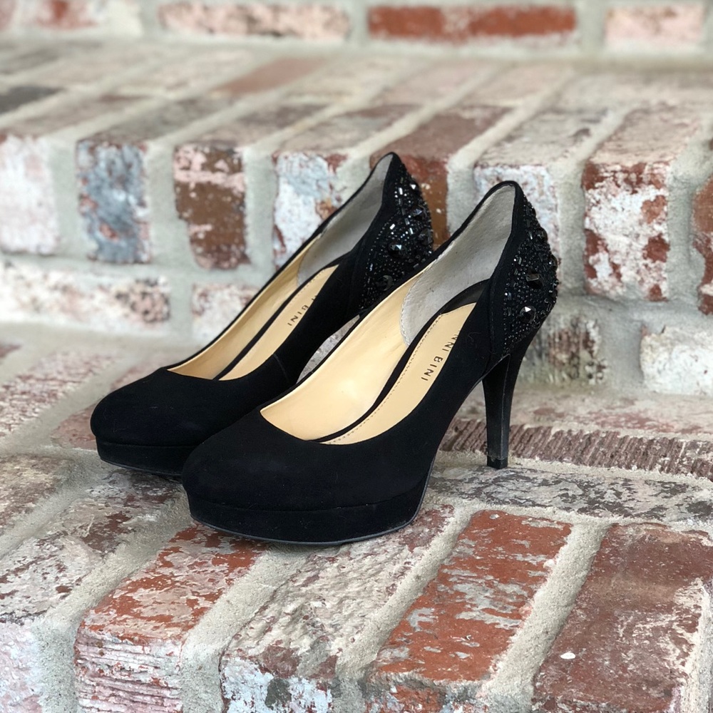 Gianni Bini “Brenda” black platform pump